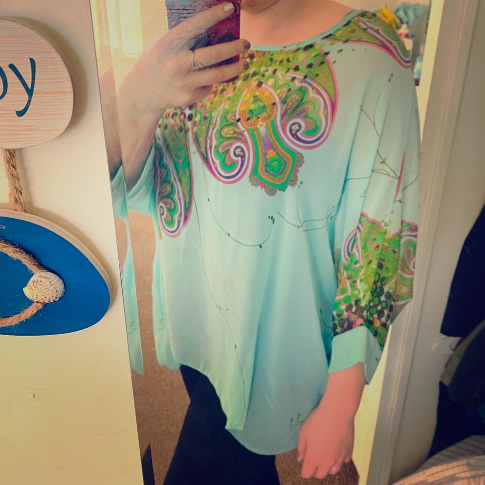 Boho flowy sheer top!